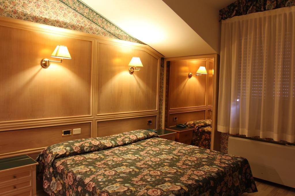 Park Hotel Reggio Emilia Exterior photo
